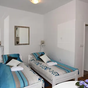 Downtown Korina Apartamento
