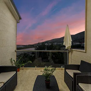 studio-holiday-adriatic.hotelinzadar.com/