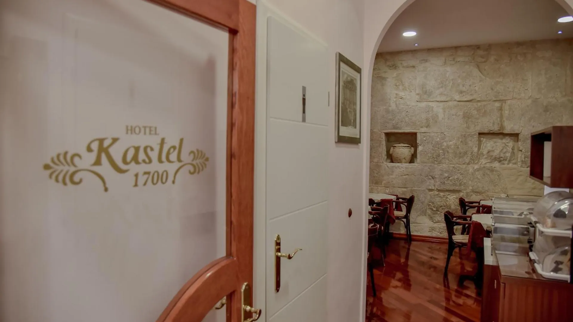 ספליט Hotel Kastel 1700